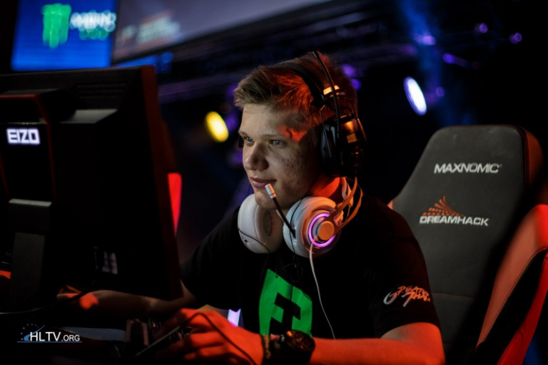 S1mple se vrača