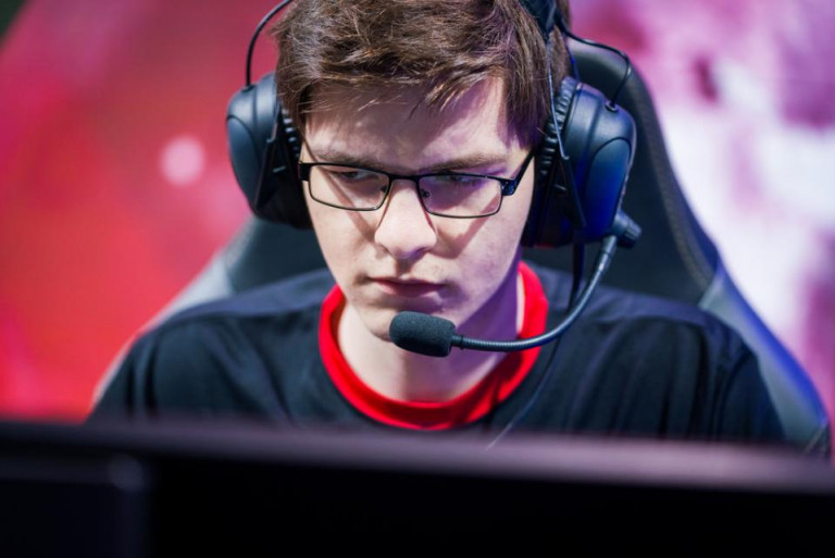 Slovenec Mihael “Mikyx” Mehle bo prestopil v ekipo G2 Esports!