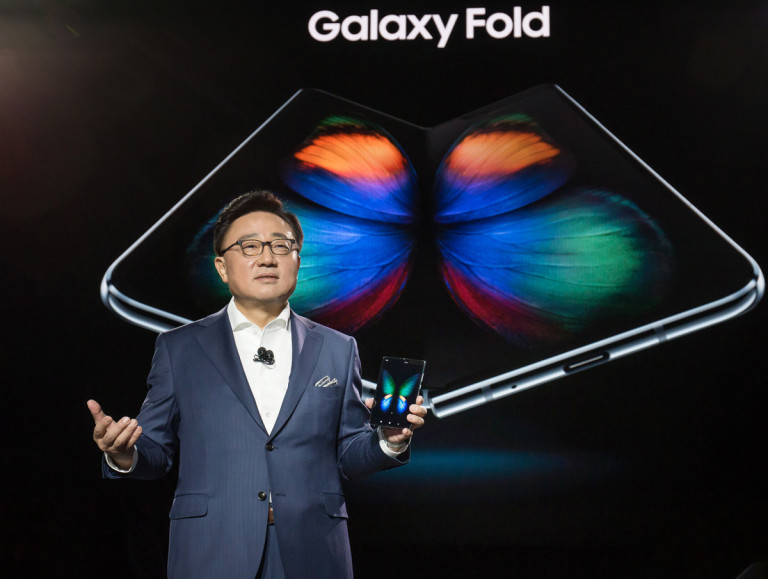 Samsung generalni direktor: “Izid Galaxy Folda je bil sramoten”