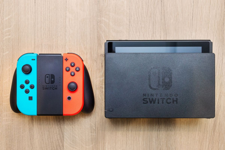 Nintendo Switch se še vedno zelo dobro prodaja