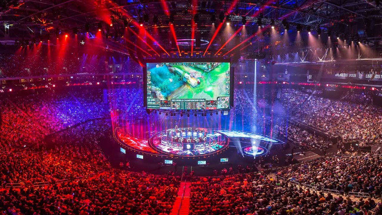 League of Legends Worlds 2019 prvenstvo je naenkrat gledalo 44 milijonov gledalcev