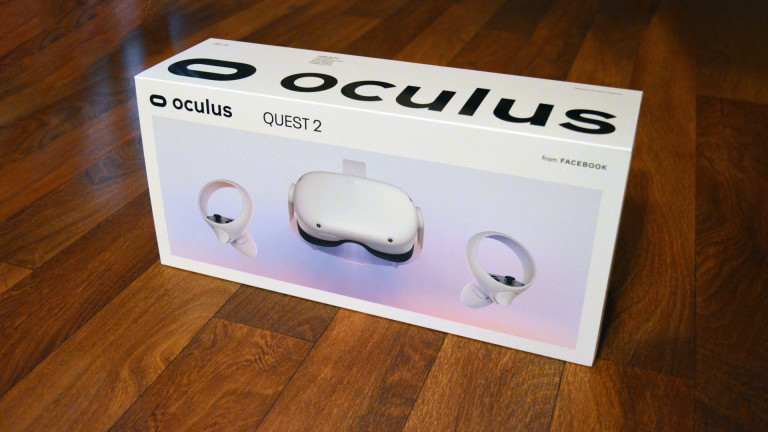 Lastniki Quest 2 VR naprav so zaradi ukinjenih Facebook računov ostali z dragim obtežilnikom za papir