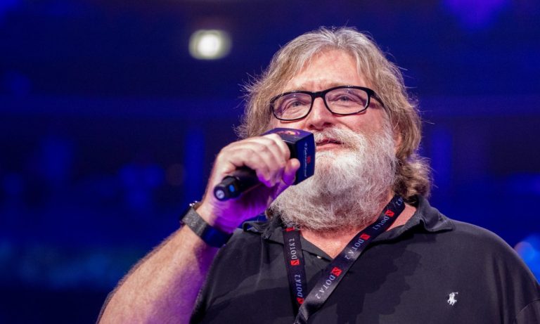 Gabe Newell pravi, da Valve dela na novih projektih