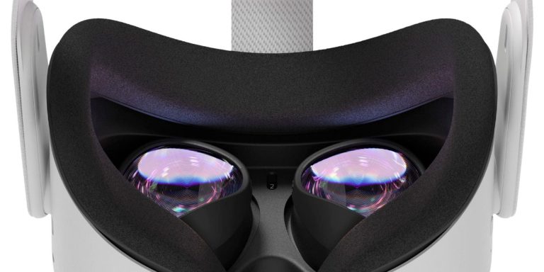 Facebook bo začel vrivati oglase v svoje VR naprave Oculus Quest 2