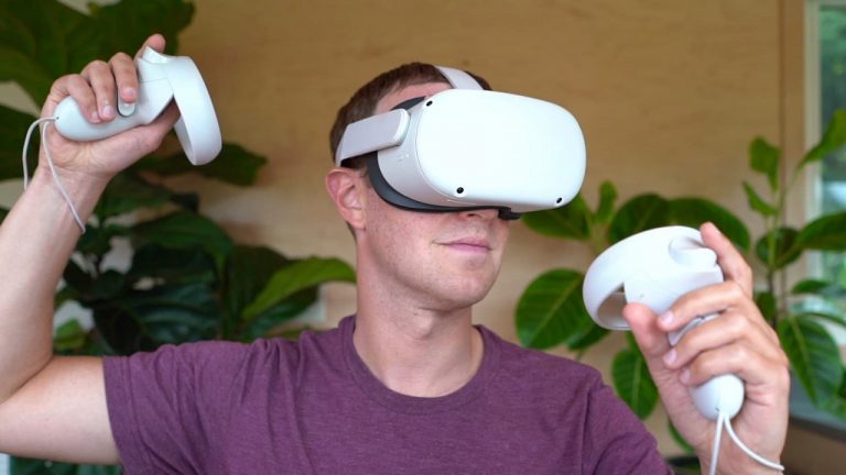 Meta bo VR očala Quest 2 podražil za 100 €
