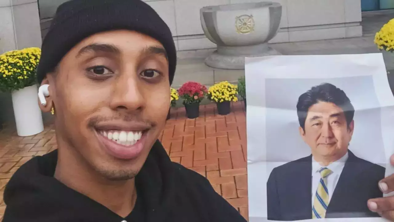 Nadležni streamer Johnny Somali obsojen na pol leta zapora v Južni Koreji